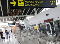 Pesawat Penumpang Dilarang Terbang dari dan ke Zona PSBB di RI Mulai 24 April