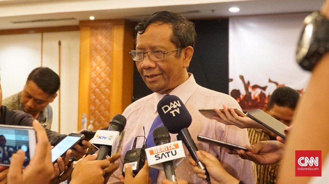 Menko Polhukam Mahfud MD menyebut pendapatan yang didapat negara dari Papua hanya seperempat dari dana yang diberikan ke Bumi Cendrawasih.