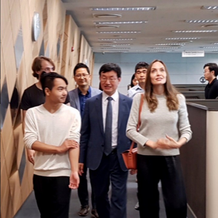 <p>Mengutip SCMP, Maddox kuliah di Universitas Yonsei dengan jurusan Biokimia. Sebagai informasi, kampus pilihan yang berhasil ditembus oleh Maddox ini melahirkan banyak alumni yang sukses, lho. (Foto: Instagram @yonsei_official)</p>