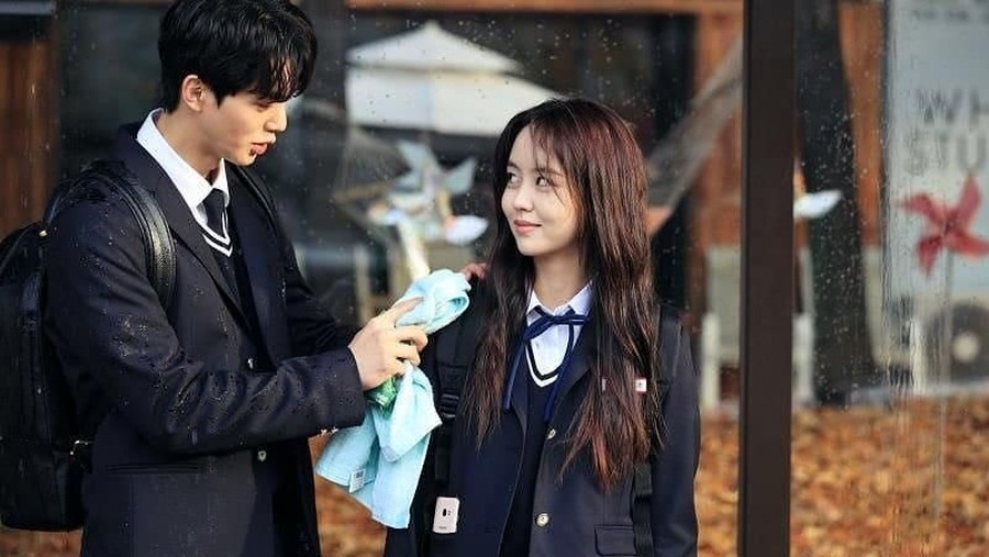 Gemes banget, lima pasangan di drama Korea ini miliki beda tinggi 20 sentimeter.