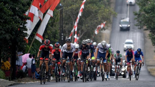 Thomas Lebas menjadi juara Tour d'Indonesia 2019 dengan total waktu 20 jam 7 menit 32 detik.