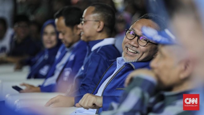Zulkifli Hasan meminta kader PAN untuk melupakan Pilpres 2019, dan menyiapkan diri berkonsolidasi menuju Pemilu 2024.