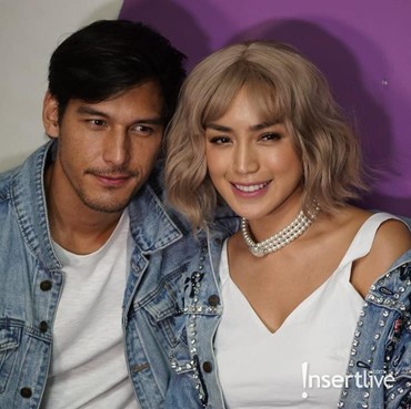 Spektakuler, 5 Seleb Ini Terima Kado Rumah Mewah dari Pasangan