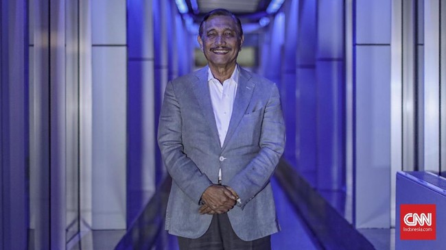 Menko Kemaritiman Luhut Panjaitan mengakui ekonomi Indonesia bisa terjun ke bawah 5 persen karena kondisi global yang melambat.
