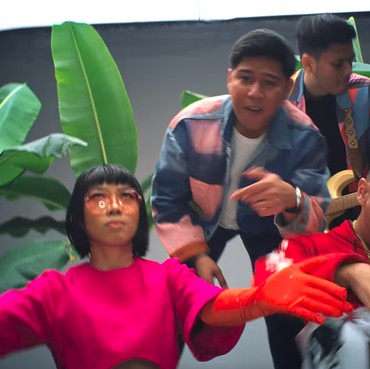 Lirik Lagu Ain't Gonna Give Up - RAN feat Ramengvrl