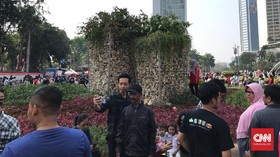 Gabion Jadi Incaran Swafoto Warga Jakarta di 'Car Free Day'