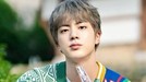 Jin BTS dinobatkan sebagai idol dengan selera gaya pakaian terbaik dalam sebuah survei di situs Idol Chart&comma;berikut ini insertlive sajikan foto gaya busana Jin&period;