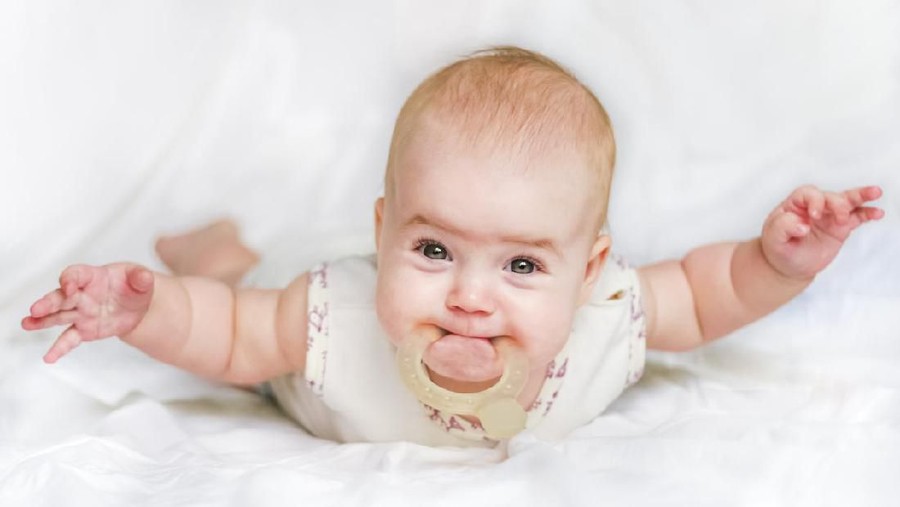 25 Ide Nama Bayi Perempuan Islami Bermakna Cerdas