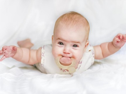 25 Ide Nama Bayi Perempuan Islami Bermakna Cerdas