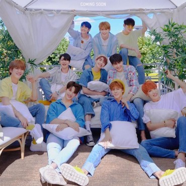 Lirik Lagu Your Gravity - UP10TION