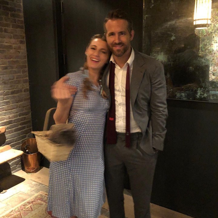 Dari pernikahannya dengan Reynold, Lively dikaruniai dua anak, James (4) dan Inez (2). (Foto: Instagram @vancityreynolds)