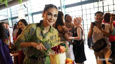 img-title Makna Usia ke-36 untuk Luna Maya