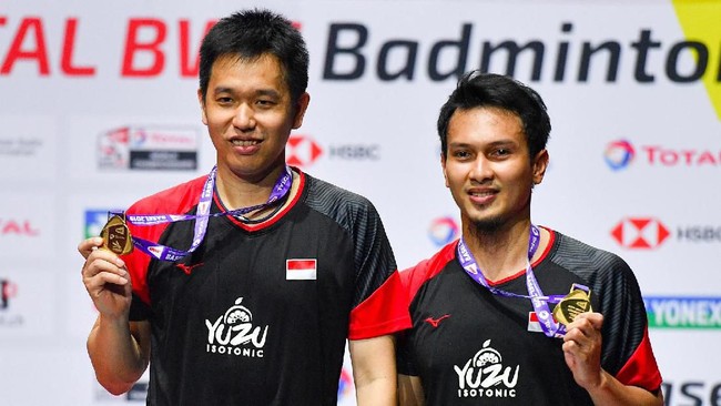 Sekjen PDIP Hasto Kristiyanto memuji mentalitas juara Ahsan/Hendra yang menjadi kunci ganda putra Indonesia itu juara dunia.