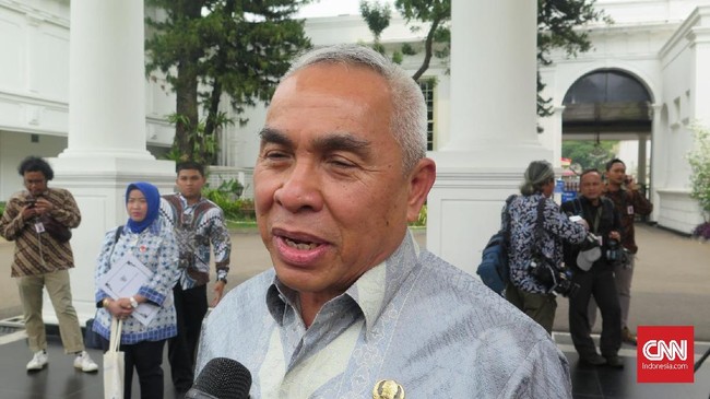 Gubernur Kaltim mengeluhkan perihal tambang batu bara ilegal di wilayahnya saat RDP dengan Komisi VII DPR, dan menyindir daerah tak miliki ruang pengawasan.