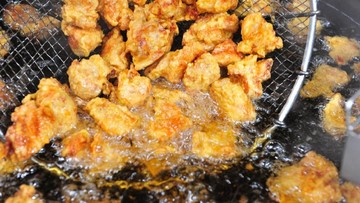 HINDARI JUGA MAKANAN PEDAS WALAUPUN NIKMAT