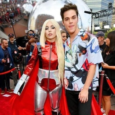 Lirik Lagu Slow Dance - AJ Mitchell feat. Ava Max