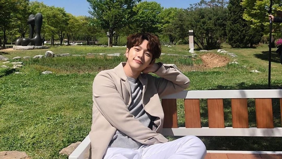 L INFINITE Mendadak Jadi Kucing dan Jalani Kehidupan Ganda L INFINITE menjelma jadi kucing di drama Webtoon Welcome.