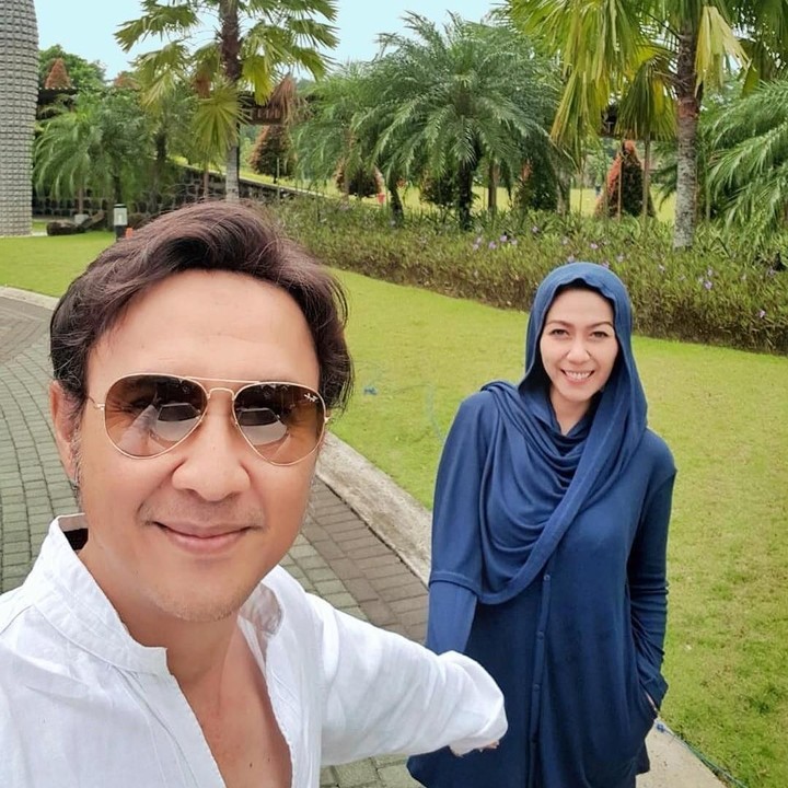 <p>Agus Kuncoro resmi mempersunting Anggia yang juga berprofesi sebagai artis pada 23 Januari 2005. (Foto: Instagram @aguskuncoroadi)</p>