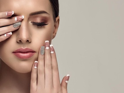 11 Contoh Kuku yang Tidak Sehat, Bisa Jadi Tanda Penyakit Serius Bun!