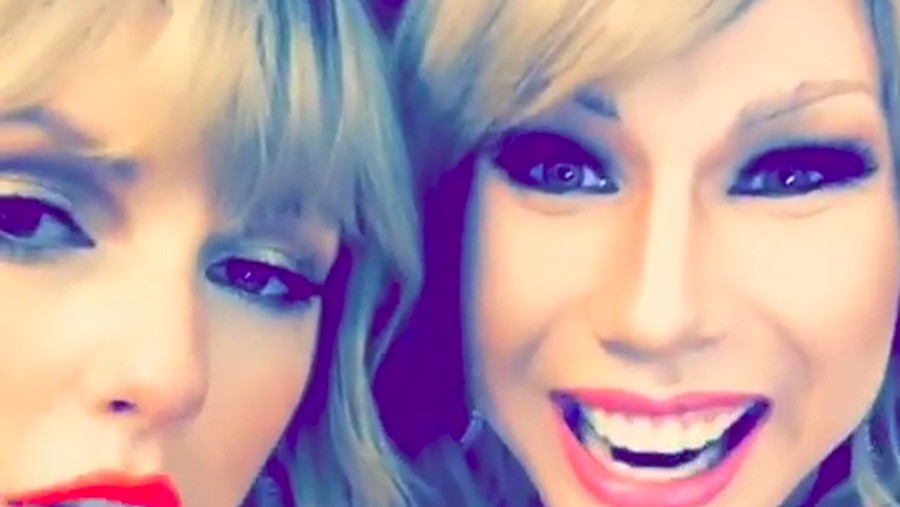 John Travolta salah mengira bahwa Jade Jolie merupakan Taylor Swift.