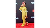 FOTO: Selebriti Berbusana Terbaik di MTV VMA 2019 MTV VMA 2019 sudah digelar. Selebriti pun berdandan maksimal untuk tampil paling menarik dan unik. Namun siapa yang bergaya terbaik?