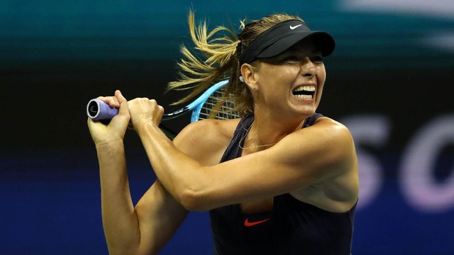 Maria Sharapova harus menerima kenyataan angkat koper di babak pertama Australia Open 2020 usai takluk dari Donna Vekic.