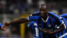 Bawa Inter Menang, Lukaku 'Diserang' Fan Cagliari