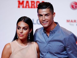 Cristiano Ronaldo dan Pacar Adu Lari, bak Rusa dan Bebek