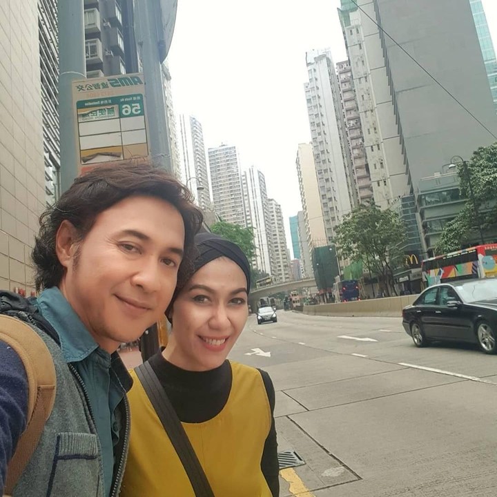 <p>Meski sibuk syuting, Agus Kuncoro tetap menyempatkan liburan bersama keluarga. (Foto: Instagram @anggiakuncoro)</p>