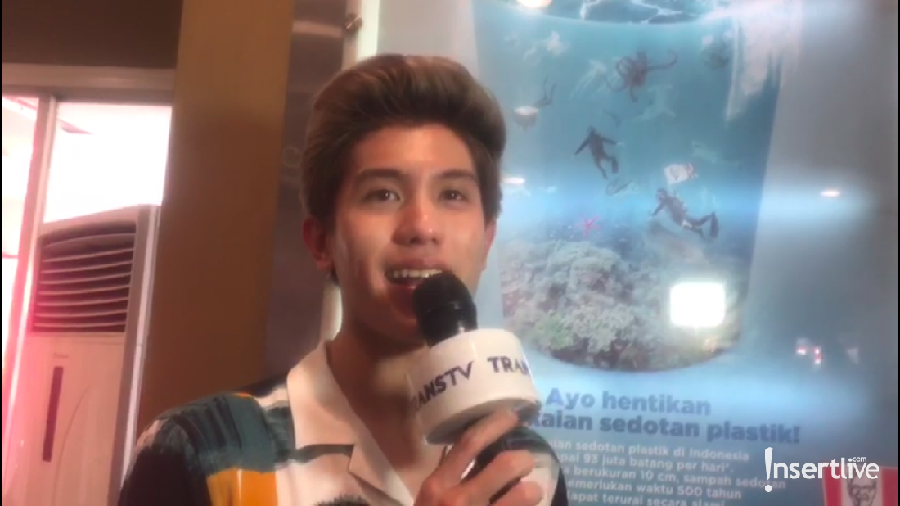 Kerap dihujat oleh netizen, Julian Jacob menyemangati sang kekasih, Marion Jola.