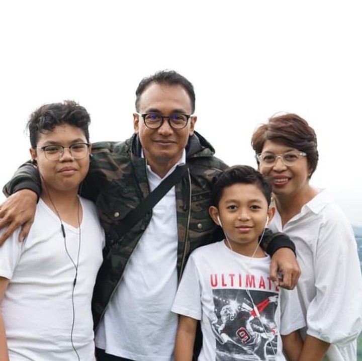 <p>Liburan ala keluarga Lita Zen. (Foto: Instagram/ @litazen)  </p>