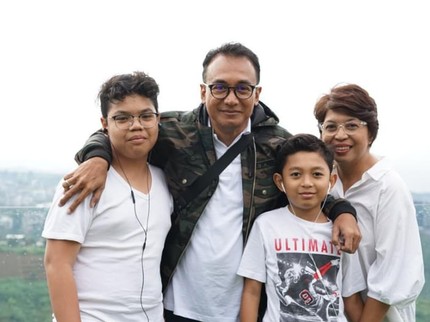 Intip Kehamornisan Keluarga Lita Zen yang Jarang Terekspose
