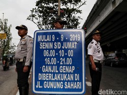 PAN Minta Pemprov DKI Ikuti Satgas COVID untuk Evaluasi Ganjil-Genap