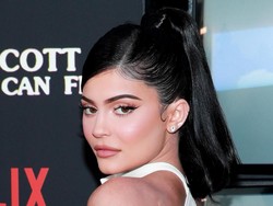 Kylie Jenner Umumkan Ganti Nama Anak Kedua, Bukan Lagi Wolf
