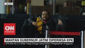 VIDEO: Mantan Gubernur Jatim Soekarwo Diperiksa KPK