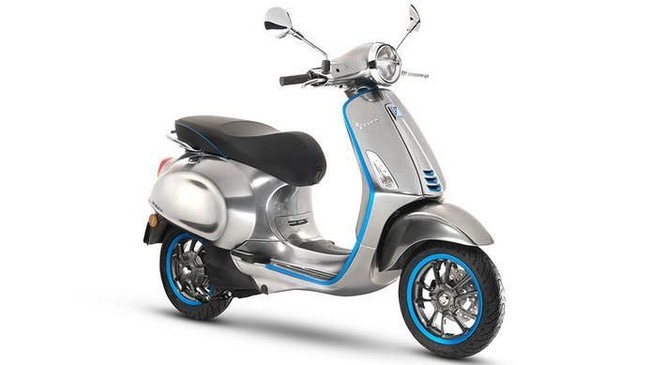 Vespa Elettrica dikabarkan bakal segera meluncur di Indonesia tahun ini, setelah pertama kali meluncur secara global pada 2018.