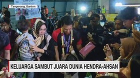 VIDEO: Kado Spesial dari Istri & Anak untuk Hendra/Ahsan