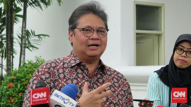 Airlangga Blak Blakan Soal Alasan Gratis Pajak Mobil Baru