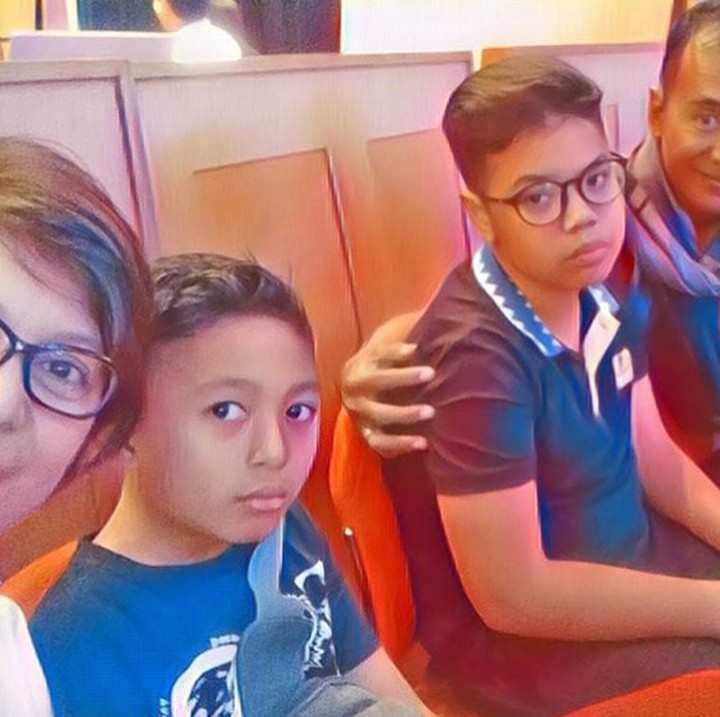 <p>Bagi Lita, keluarga adalah harta karun yang tersembunyi. Setuju, Bun? (Foto: Instagram/ @litazen)</p>