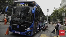 FOTO: Uji Coba Bus Listrik di Jakarta