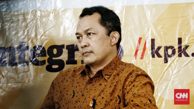 Panasihat KPK Mohammad Tsani Annafari mengaku akan mundur setelah DPR memilih Firli Bahuri sebagai Ketua KPK yang baru.