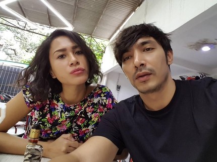 Bikin Iri, 8 Potret Mesra Abimana Aryasatya 'Gundala' dan Istri
