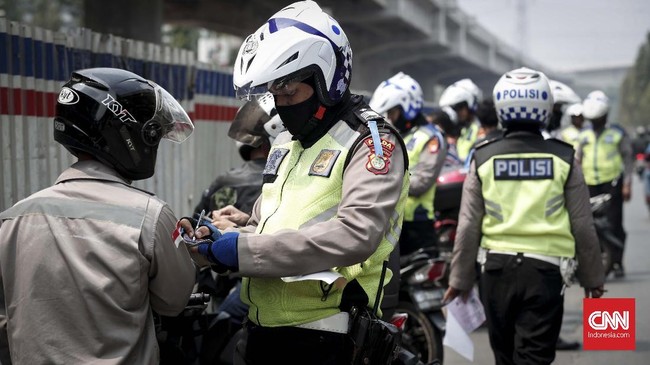 Jumlah pelanggar lalu lintas pada operasi patuh jaya 2019 naik 63,2 persen dibanding tahun lalu, mayoritas pelanggar adalah kendaraan motor yang melawan arah.