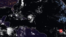 VIDEO: Badai Dorian Mengarah ke Florida, Warga Bersiap