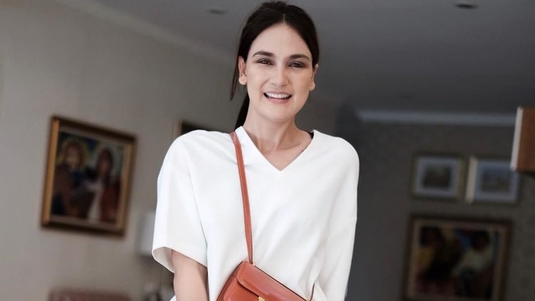 Luna Maya pernah mengalami kegagalan dan ditipu saat berbisnis. Baginya, itu menjadi pelajaran berharga untuk sukses seperti saat ini, Bun.