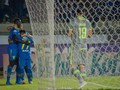 Hasil Liga 1: Persib Kalahkan Persebaya 4-1