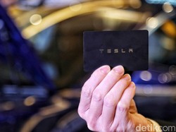Tesla Siap Suplai Baterai Mobil Listrik untuk Merek Lain