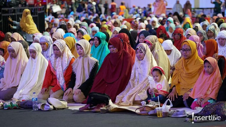 Beberapa keramaian dan keseruan acara Jakarta Muharram Festival di Bundaran HI, Jakarta Pusat, hari ini, Sabtu (31/8)