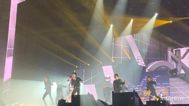 Beberapa keseruan Konser TVXQ sapa para Cassiopeia di ICE BSD, Tangerang, Sabtu (31/8).