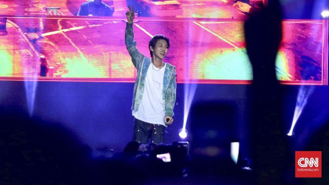 Rapper asal Korea Selata DPR Live kembali menyapa para penggemar di Jakarta di acara Asian Sound Syndicate.